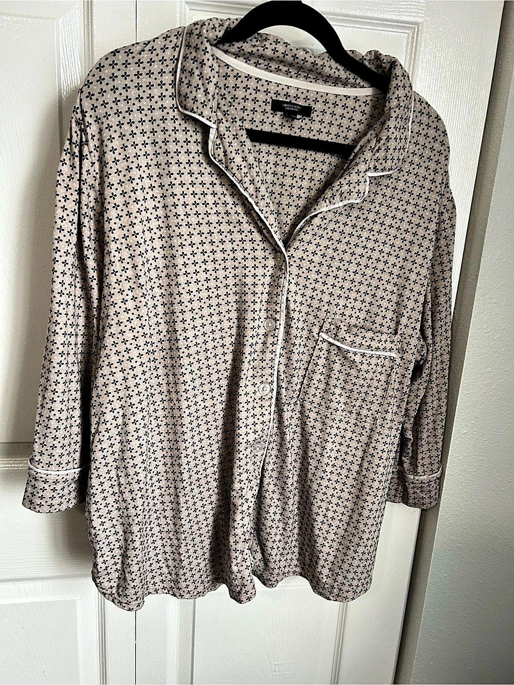 Simply Vera Wang Women's Floral Pajama Set 1X Like New very stretchy and comfort